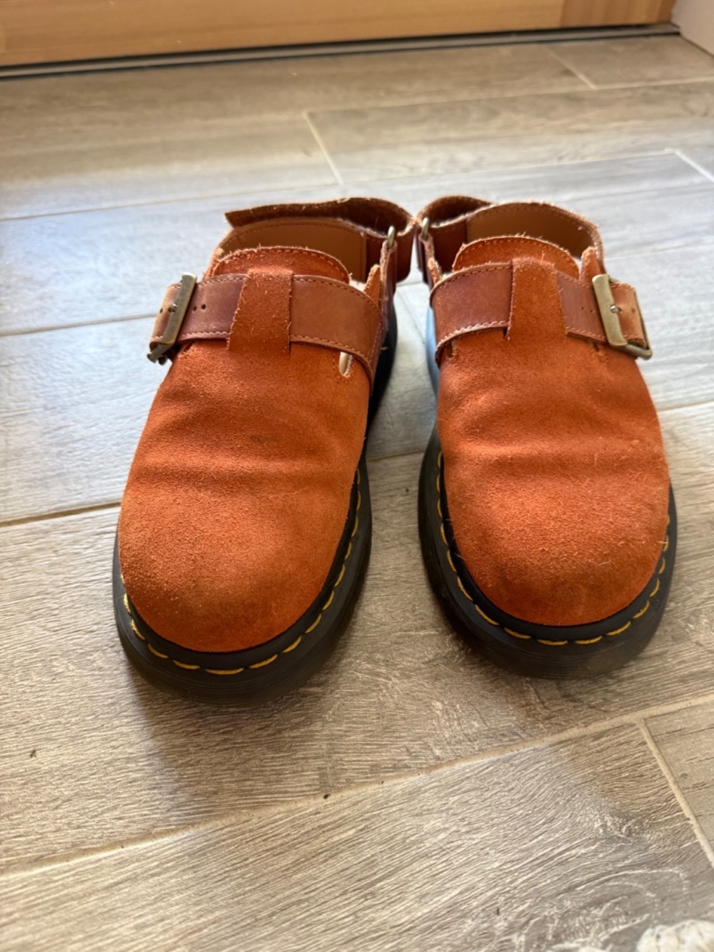 Orange Dr. Martens Jorg - Picture 2 of 4